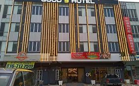 Good 9 Hotel - Cahaya Kota Puteri